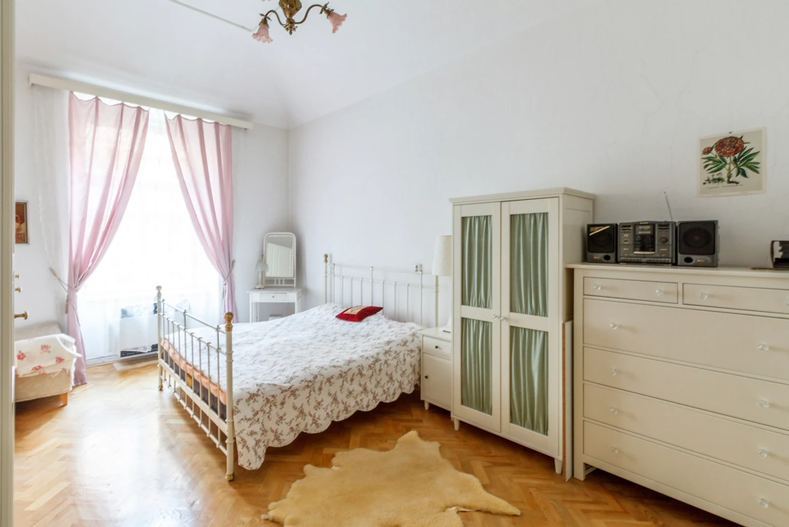 Contemporary Kids Room