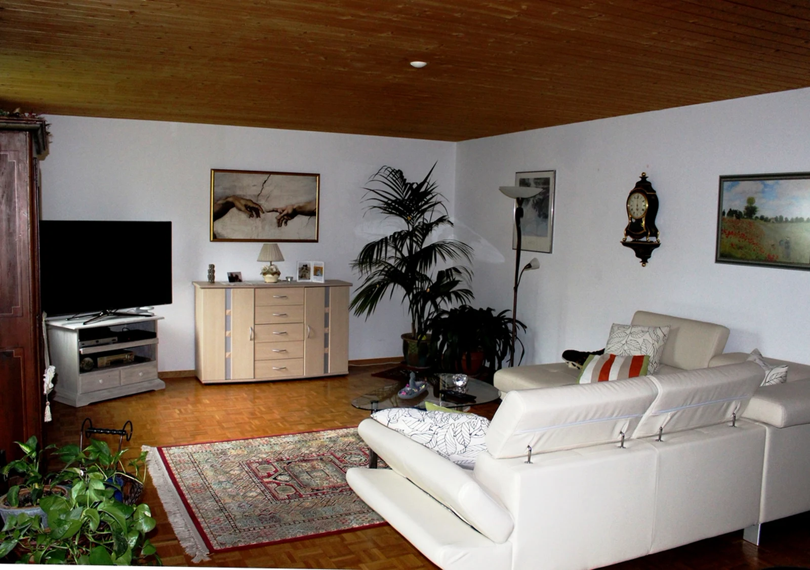 TV Units